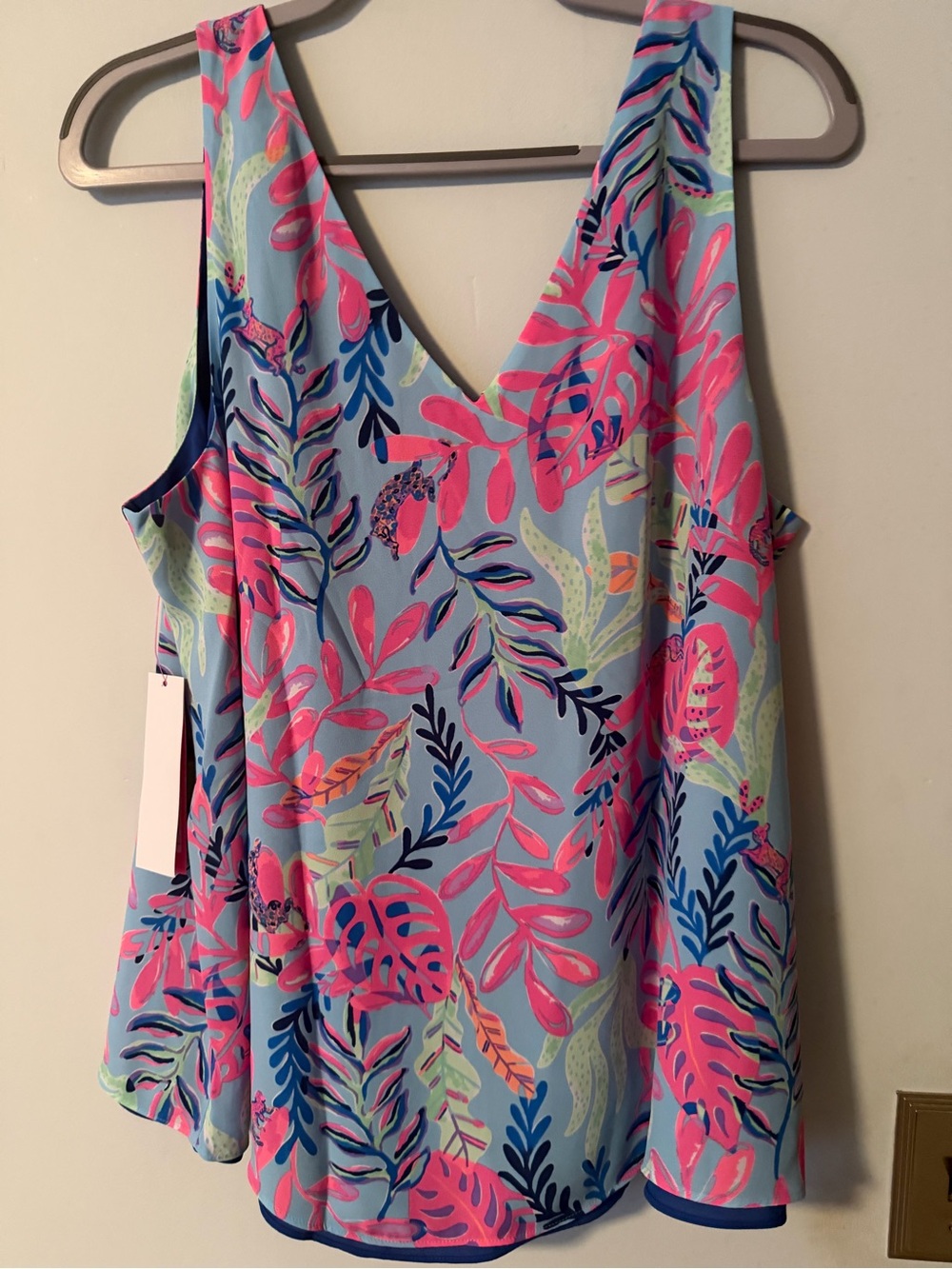Lilly Pulitzer Florin Sleeveless V-Neck Top Lileeze Porto Blue XL NWT